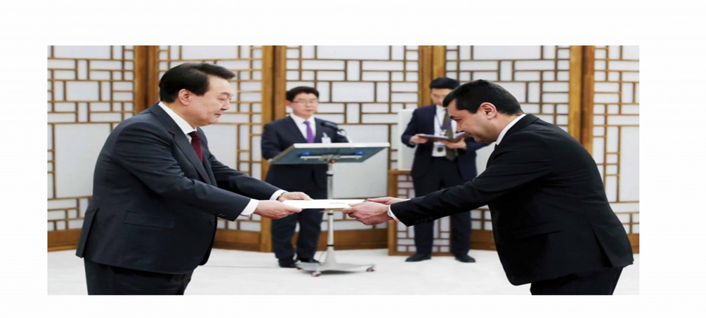 THE AMBASSADOR OF TURKMENISTAN TO THE REPUBLIC OF KOREA PRESENTED HIS CREDENTIALS